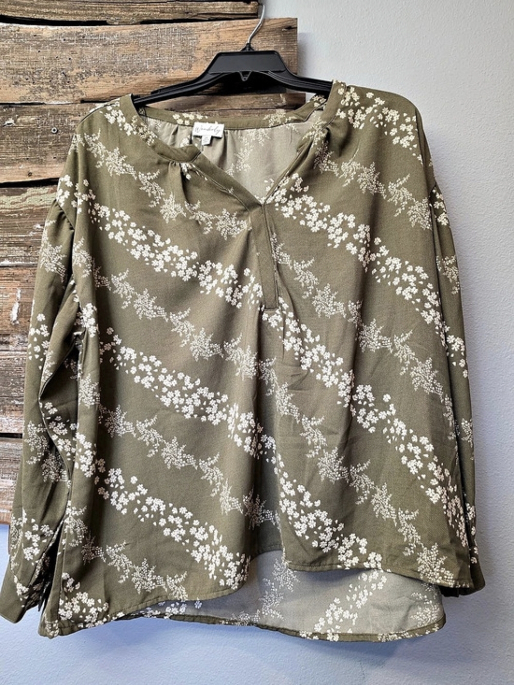 Wonderly Floral Blouse in Green & White Size 2X NWT